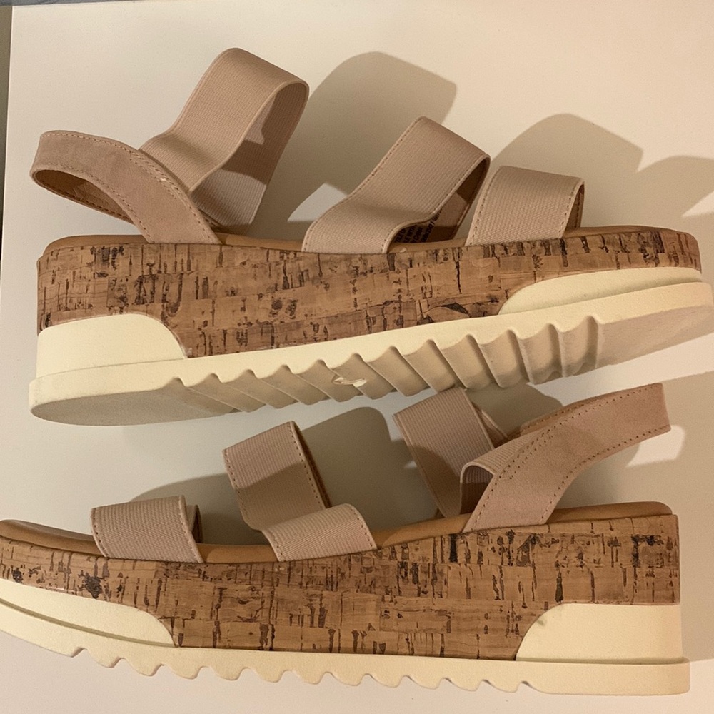 9.5 never wore